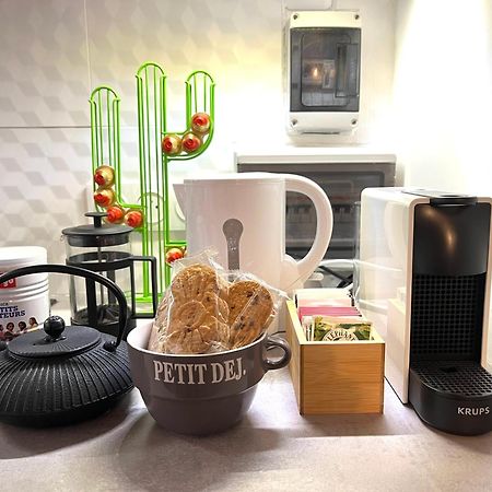 Jolie Mini Maison Lovely Tiny House Vitry-sur-Seine Extérieur photo