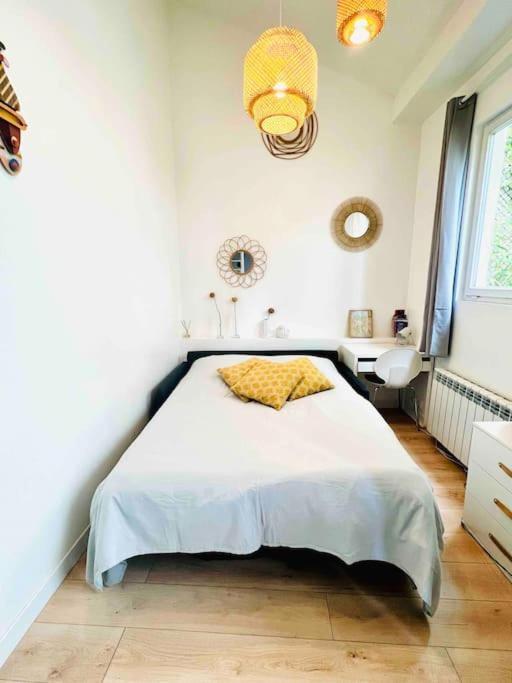 Jolie Mini Maison Lovely Tiny House Vitry-sur-Seine Extérieur photo