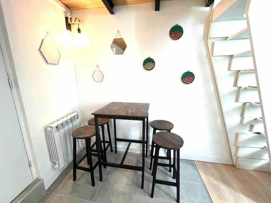 Jolie Mini Maison Lovely Tiny House Vitry-sur-Seine Extérieur photo